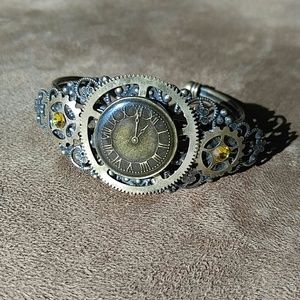 Steampunk Vintage Clock Bracelet Cuff